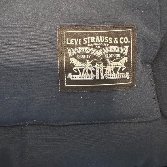 Levi’s Men’s XL Four Pocket Field style parka Jacket w/hood.  Quilted, lined. - Picture 8 of 11